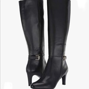 NIB Lauren Ralph Lauren Eastwell Fashion Boot, Black, Size 6.0